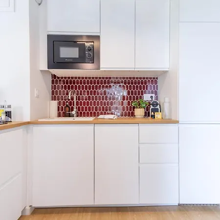 Appartement Pop Station - Grand T2 Avec Terrasse - Proche Gare Bordeaux