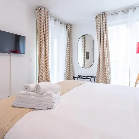 Appartement Pop Station - Grand T2 Avec Terrasse - Proche Gare